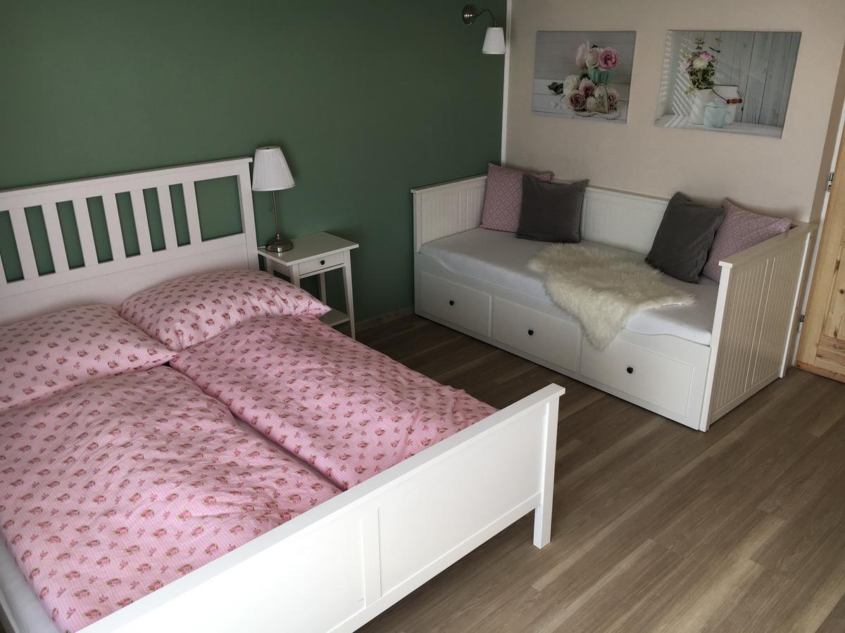 Vila Verunka Plzen Ngoại thất bức ảnh